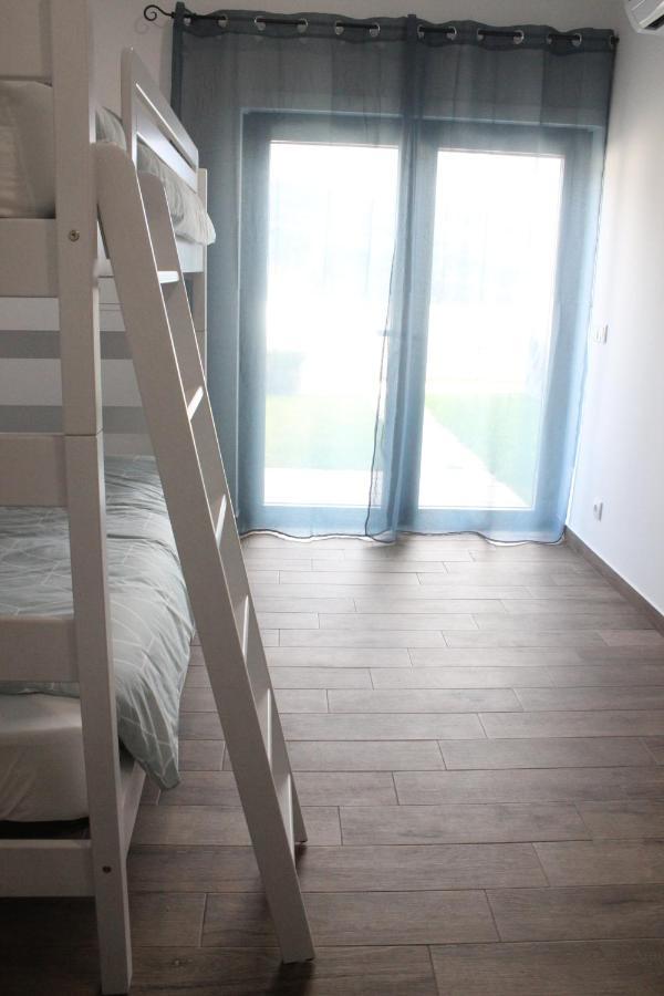 Casa Dona Alzira Hostel อาร์กานิล ภายนอก รูปภาพ