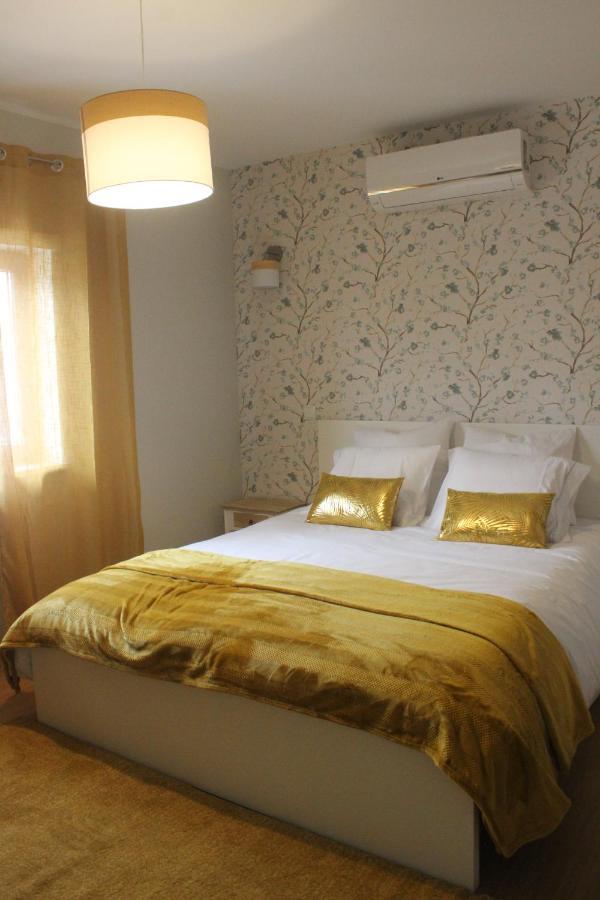 Casa Dona Alzira Hostel อาร์กานิล ภายนอก รูปภาพ