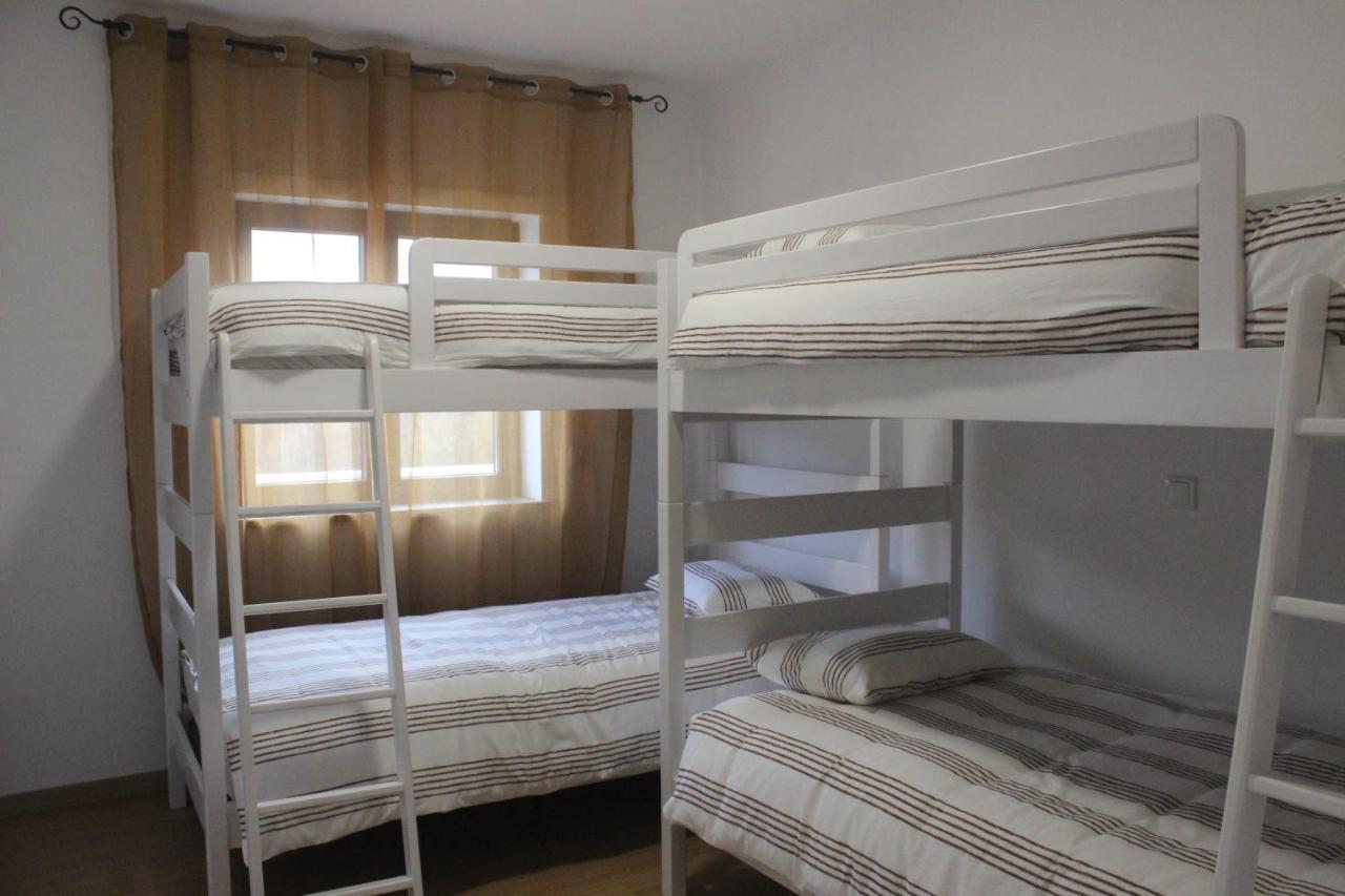Casa Dona Alzira Hostel อาร์กานิล ภายนอก รูปภาพ